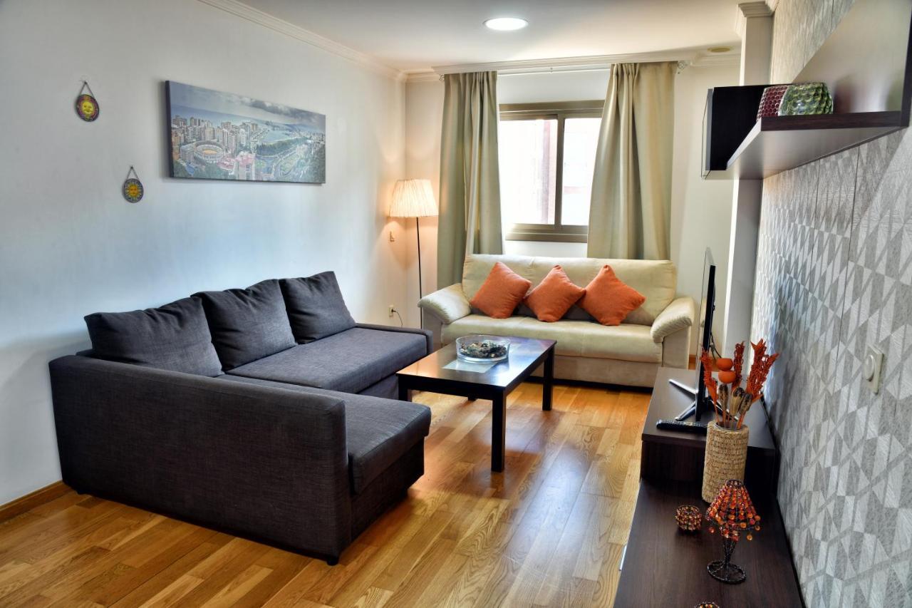 מאלגה Wonderstays Apartamentos La Estacion מראה חיצוני תמונה