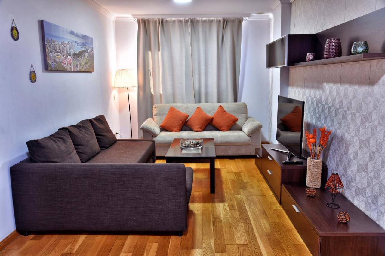 מאלגה Wonderstays Apartamentos La Estacion מראה חיצוני תמונה