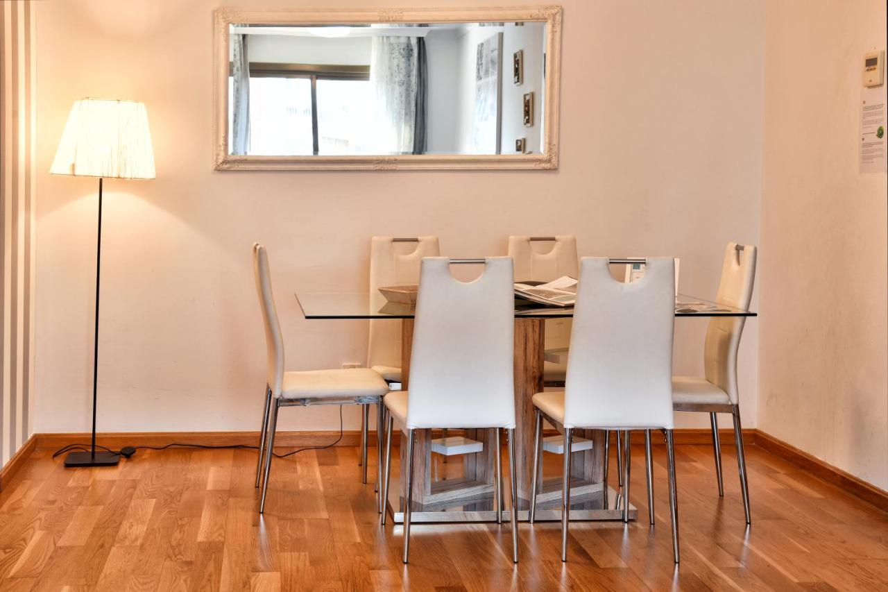 מאלגה Wonderstays Apartamentos La Estacion מראה חיצוני תמונה