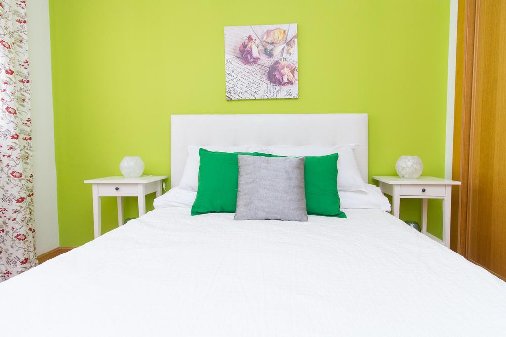 מאלגה Wonderstays Apartamentos La Estacion מראה חיצוני תמונה