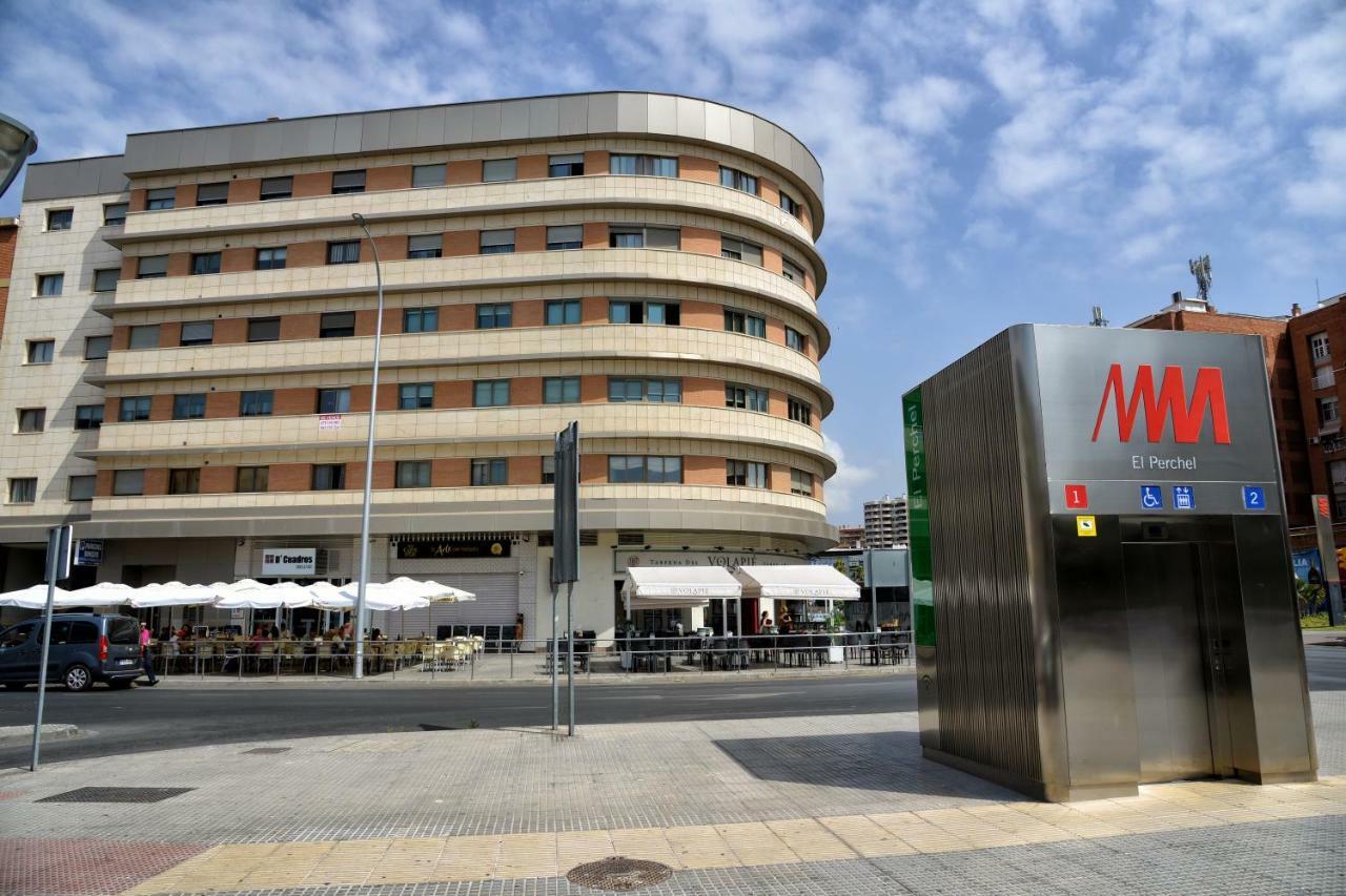 מאלגה Wonderstays Apartamentos La Estacion מראה חיצוני תמונה