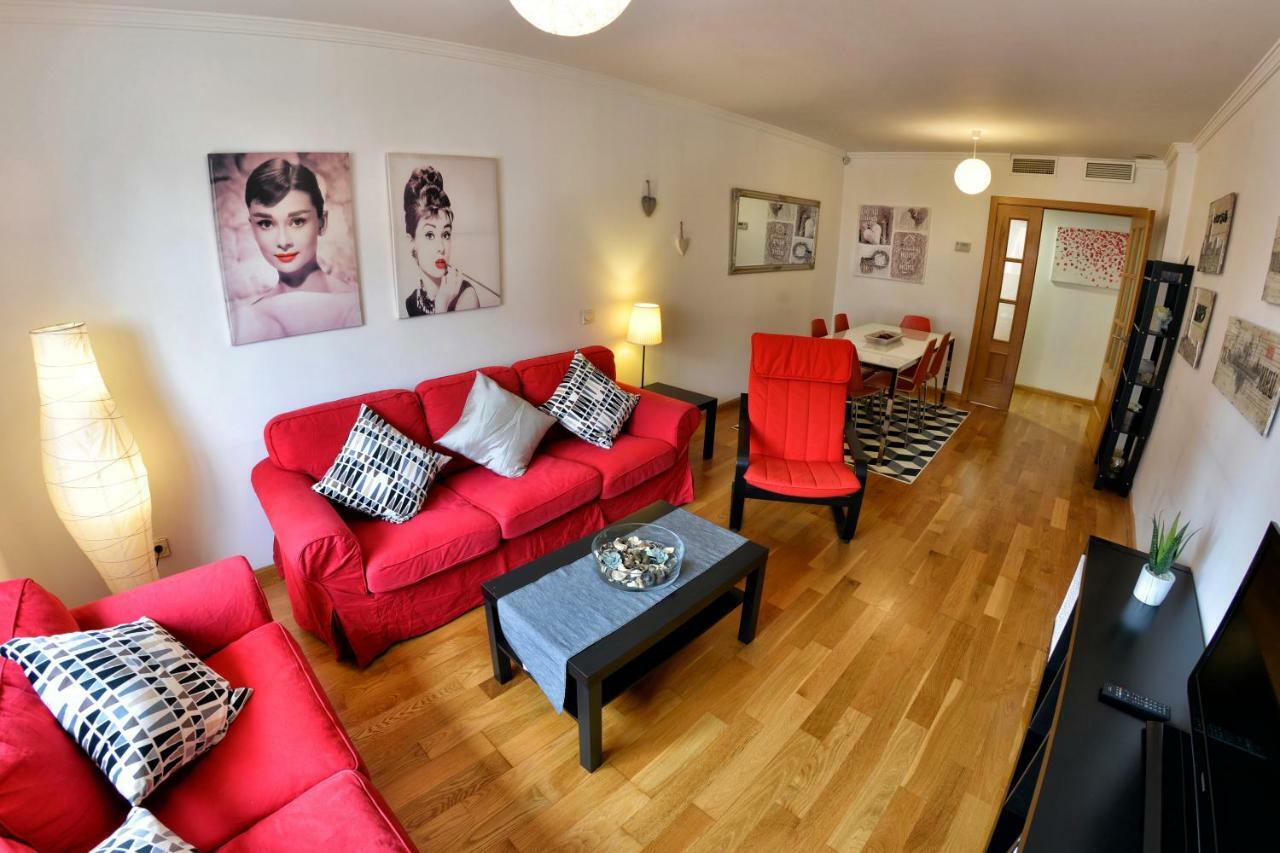 מאלגה Wonderstays Apartamentos La Estacion מראה חיצוני תמונה