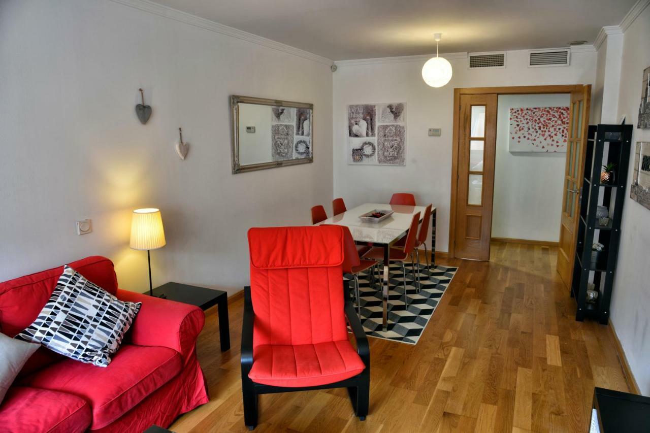 מאלגה Wonderstays Apartamentos La Estacion מראה חיצוני תמונה